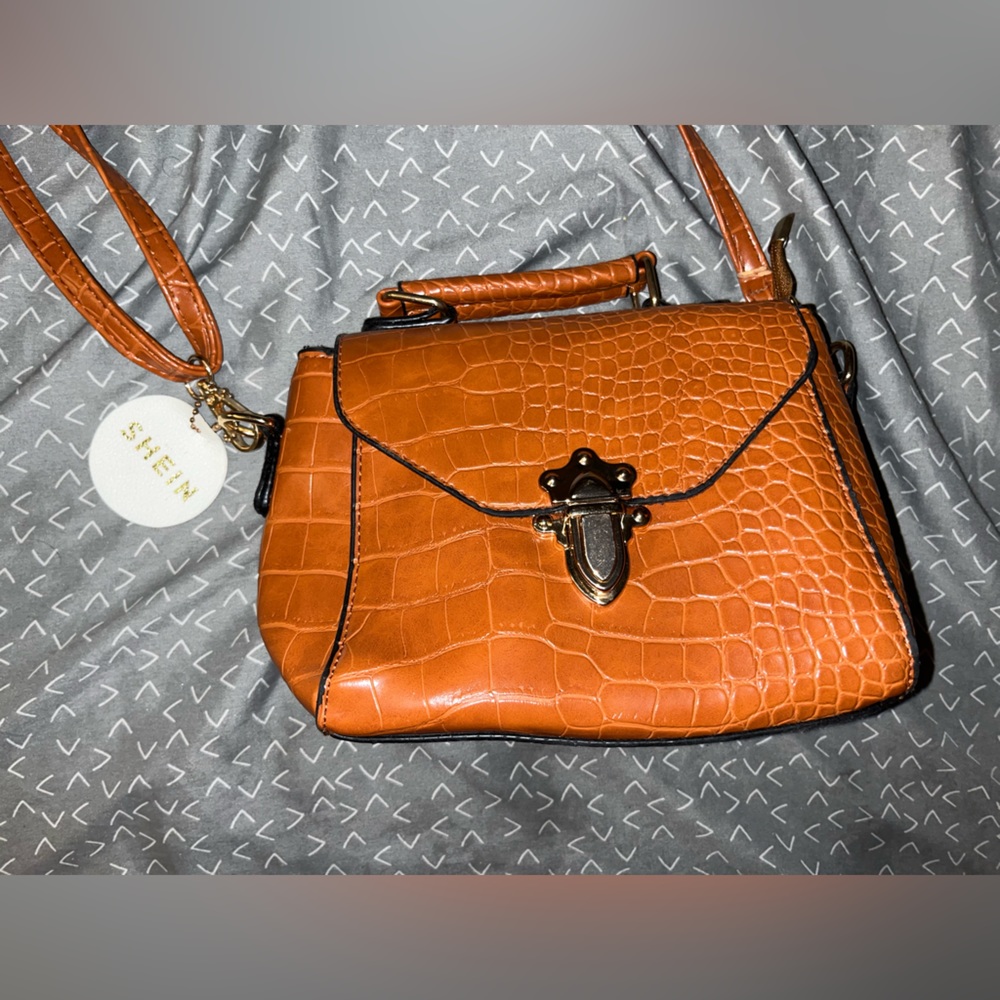 Bag - Picture 2 of 4